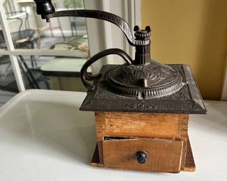 Coffee grinder 