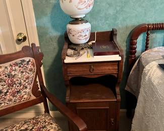 Second nightstand 