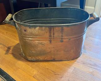 Large copper/tin tub/boiler