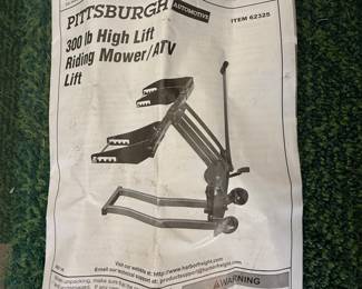 * #81 Pittsburgh 300 lb high lift/riding mower/atv lift $75.00