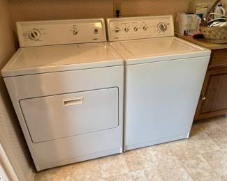 #61 Kenmore 80 series washer & dryer set $200.00