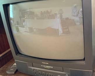 * #47 Toshiba model# CRT TB/VCR model # MV19M2 Gaming $80.00