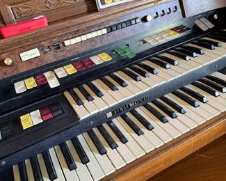 #29 Hammond Organ Phoenix $100.00