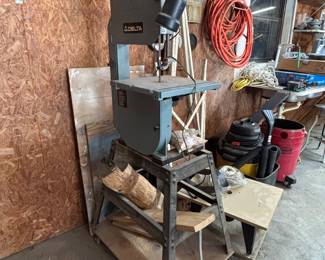 #97 DELTA 12" band saw $100.00