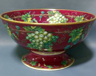 Grapevine Pedestal Bowl
