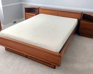 Sun Cabinet Co. Platform Bed with Nightstands and Storage Drawers