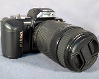 Nikon N4004 35mm Film Camera with Sigma Auto Focus Lens