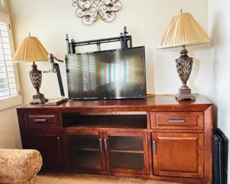 TV Stand/Console Table