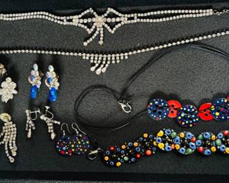 Miscellaneous rhinestone and fashion jewelry