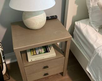End table , table lamp