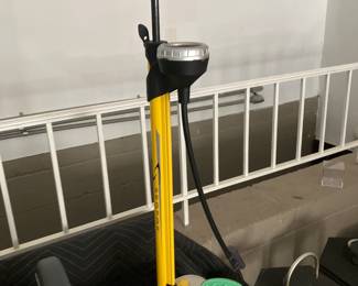Tire pump skate board