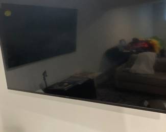 Sony 70 inch 2022 flat screen tv