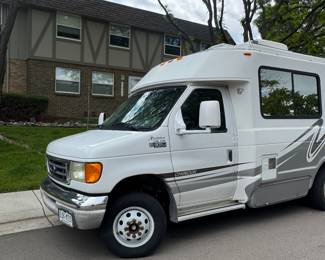 2004 e 350 chinook with 105k miles asking price 24k willing to negotiate a little must be payed in cash!!! Clean title and passed emissions