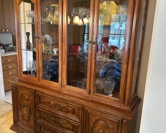 Thomasville China Cabinet