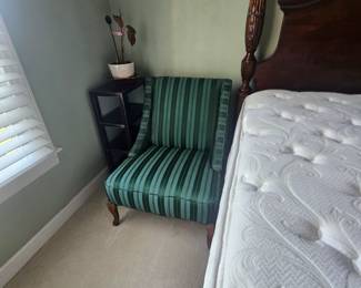 Upper level bedroom