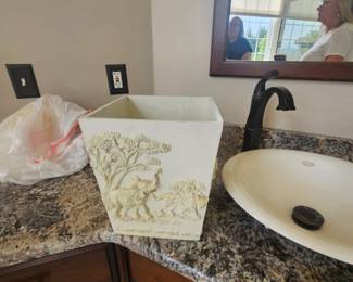 upper level bathroom
