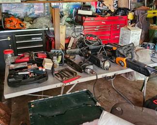 Red toolbox is NOT for sale