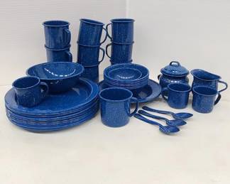 Enamelware 40 piece lot Outdoors