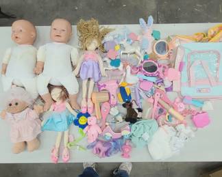 Baby Dolls & Toys