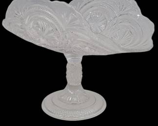 EAPG Pattern Pedestal Banana Stand