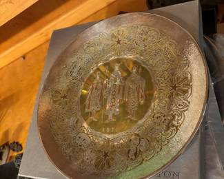 Reed & Barton Holiday dish