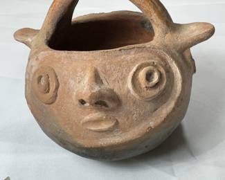 ANTHROPOMORPHIC CHAMBRI DAMARAU, PAPUA NEW GUINEA