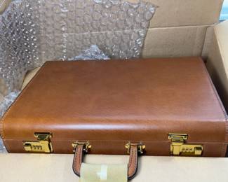 NEW IN BOX - ST. JAMES LEATHER BRIEFCASE
