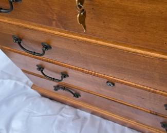 ETHAN ALLEN COUNTRY CROSSINGS MAPLE FILE CABINET