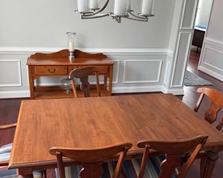 ETHAN ALLEN COUNTRY CROSSINGS DINING TABLE TWO LEAVES 6 CHAIRS
