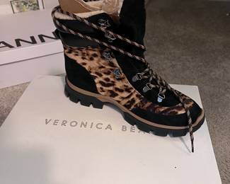 Veronica Beard