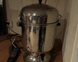 LARGE COFFEE POT