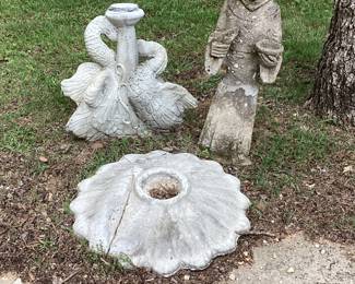 Bird bath statue