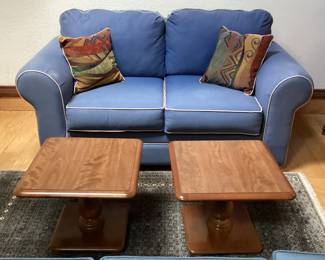 Love seat