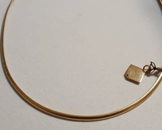 14kt gold choker necklace