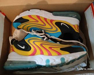 Nike shoes