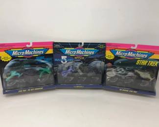 25 PairofStarTrekandBabylon5MicroMachinesInOriginalPackaging