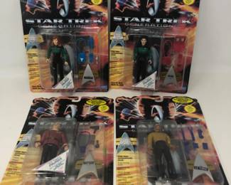 29 4StarTrekGenerationsActionFiguresNewInOriginalPackaging