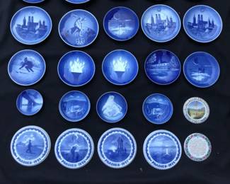 118 25BGRoyalCopenhagenCollectorsPlates