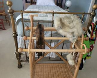 Rattan quilt rack