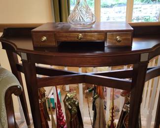 Half-moon table