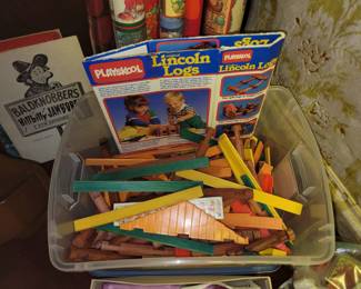 Vintage Lincoln logs & other toys