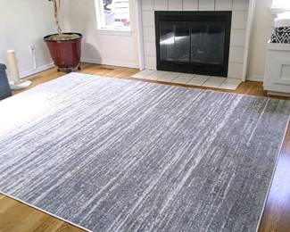 Carpet 8 x 10 Gray with Cream 