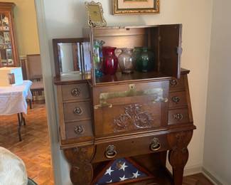 Estate Sales By Olga in Colonia, NJ