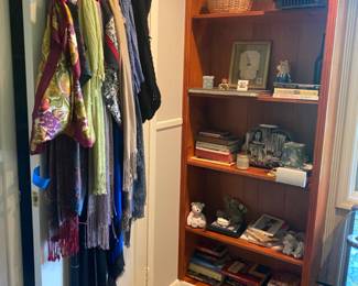Estate Sales By Olga in Colonia, NJ