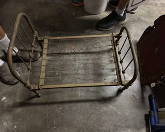 Salesman Sample Bed
