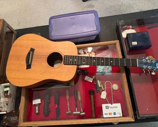 Baby Taylor Mahogany USA Guitar 