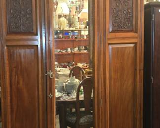 Armoire