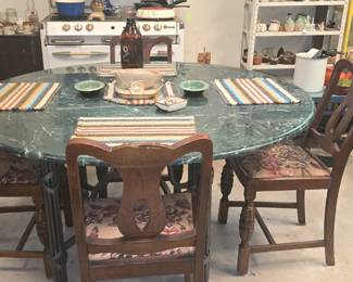 Round Marble Table