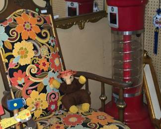 Midcentury Chair - Bubble Gum Machine