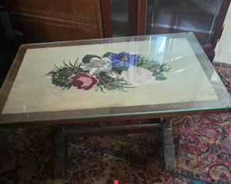 Embroidery Table